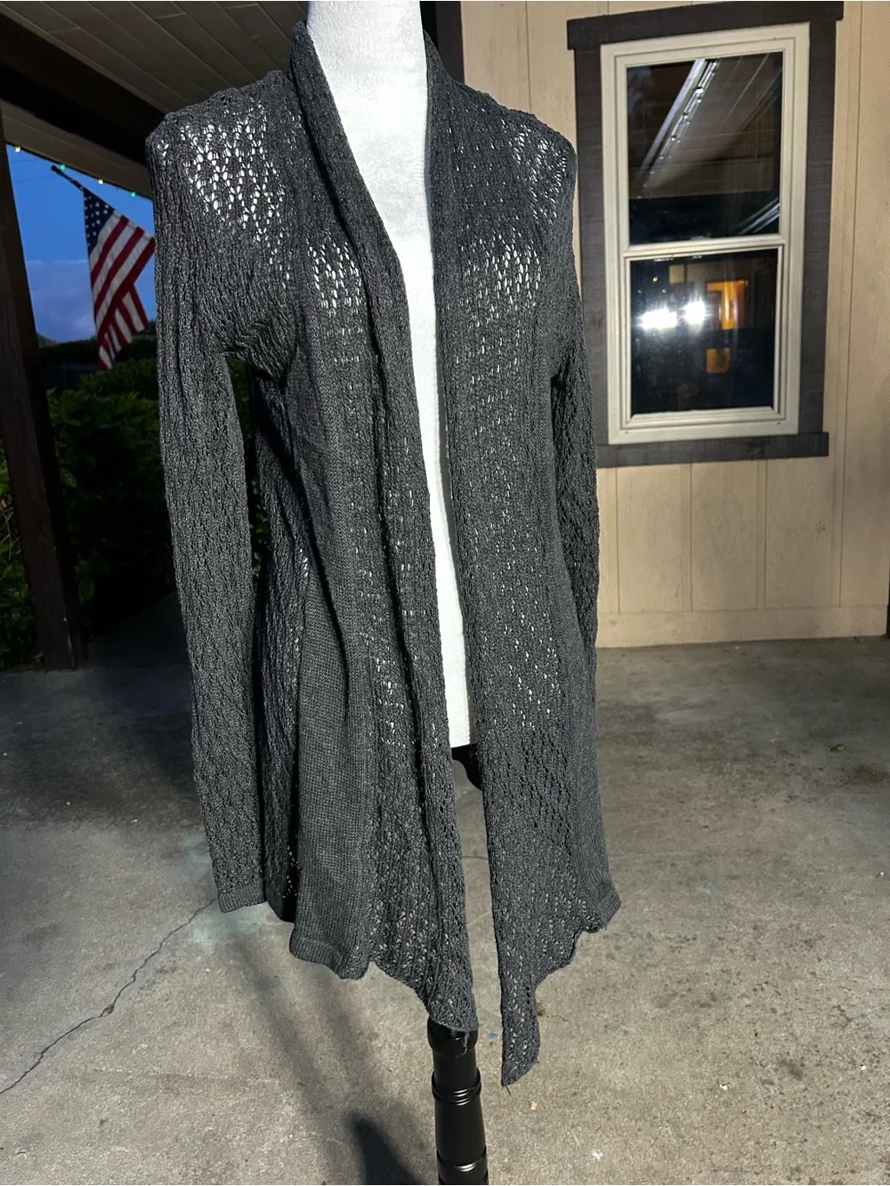 Belldini versatile charcoal